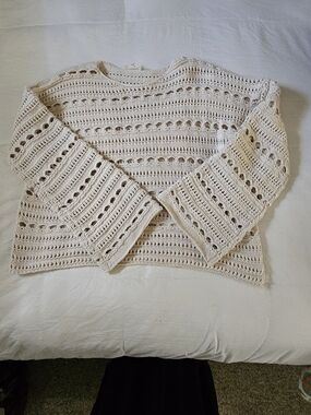 Cream Crochet Openwork Sweater - Brand Kye Mi Sz Sm/ Fits Med